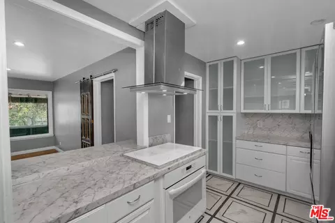 339 Mission Rd #A & B, Glendale, CA 91205 photo 4