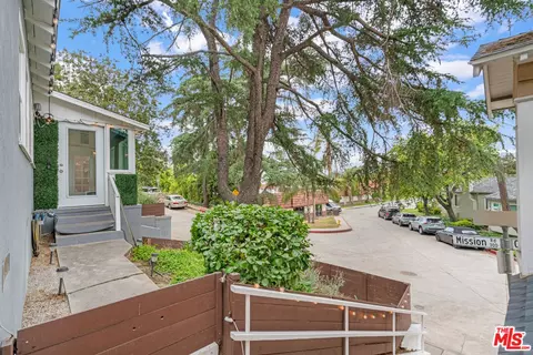 339 Mission Rd #A & B, Glendale, CA 91205 photo 58