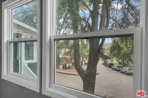 339 Mission Rd #A & B, Glendale, CA 91205 photo 28