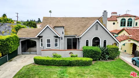 10372 Tennessee Ave, Los Angeles, CA 90064