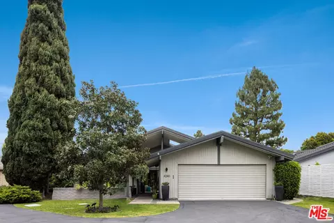 4240 N Virginia Vis, Long Beach, CA 90807