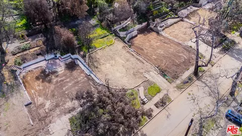648 Bienveneda Ave, Pacific Palisades, CA 90272