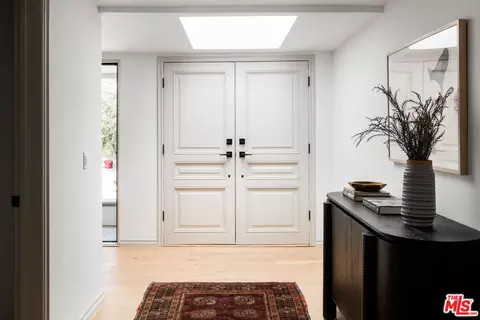 3433 Wrightview Dr, Studio City, CA 91604 photo 17