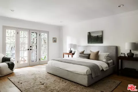 3433 Wrightview Dr, Studio City, CA 91604 photo 23