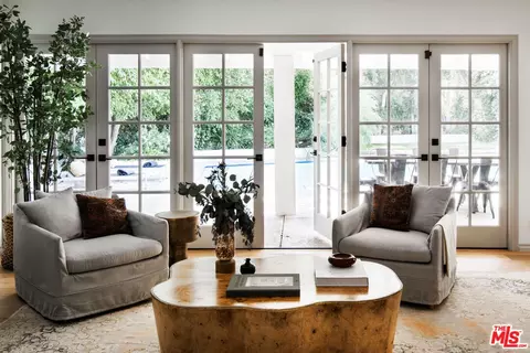 3433 Wrightview Dr, Studio City, CA 91604 photo 14