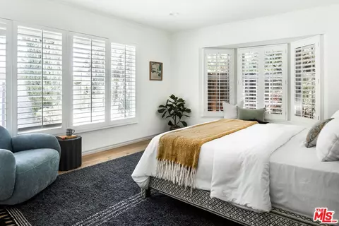 3433 Wrightview Dr, Studio City, CA 91604 photo 21