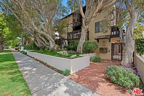 1141 17th St #5, Santa Monica, CA 90403