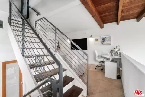 2201 Ocean Ave, Venice, CA 90291 photo 13