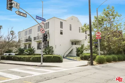 2201 Ocean Ave, Venice, CA 90291 photo 4