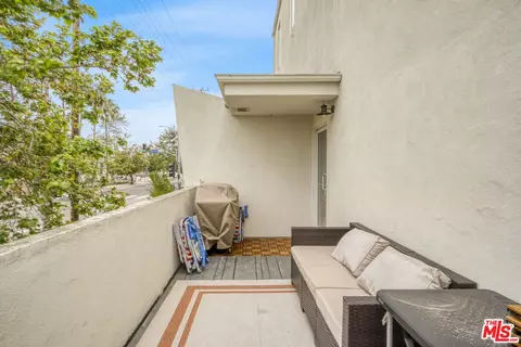 2201 Ocean Ave, Venice, CA 90291 photo 26