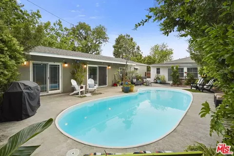 1135 N Frederic St, Burbank, CA 91505 photo 30
