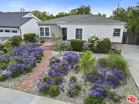 1135 N Frederic St, Burbank, CA 91505 photo 42