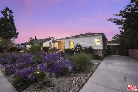1135 N Frederic St, Burbank, CA 91505 photo 4