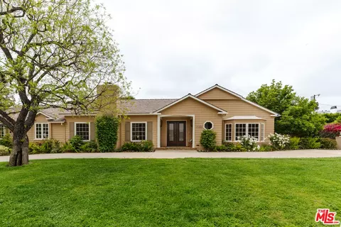 17150 Weddington St, Encino, CA 91316