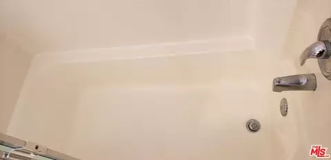 Bath - 17820 Elm Ct, Carson, CA 90746 photo 2 of 2