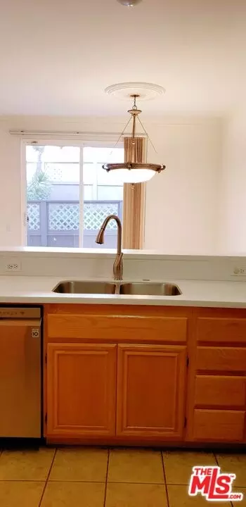 Kitchen - 17820 Elm Ct, Carson, CA 90746 photo 2 of 2