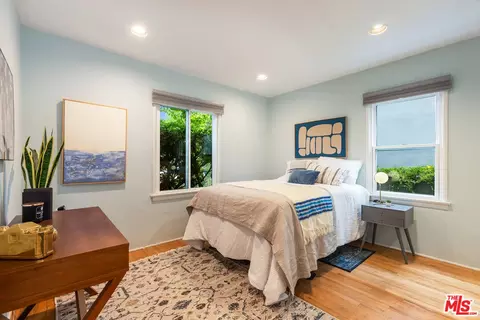 Bedroom - 3000 Beach Ave, Venice, CA 90291 photo 5 of 7