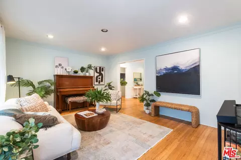 Other - 3000 Beach Ave, Venice, CA 90291 photo 1 of 5