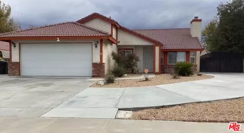 1518 E Avenue J12, Lancaster, CA 93535