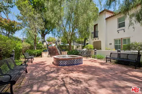 2460 E Villa St #2, Pasadena, CA 91107 photo 37