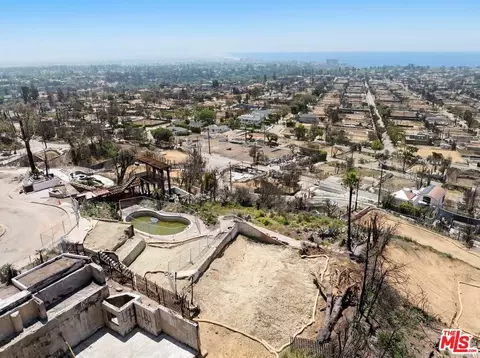 1349 Berea Pl, Pacific Palisades, CA 90272