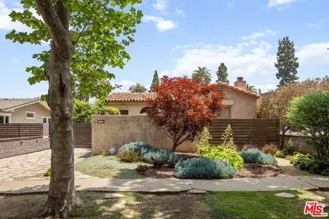 3330 Sherbourne Dr, Culver City, CA 90232