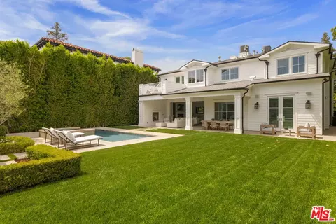 Exterior - 4476 Libbit Ave, Encino, CA 91436 photo 2 of 7