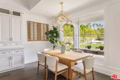 Dining - 4476 Libbit Ave, Encino, CA 91436 photo 2 of 2