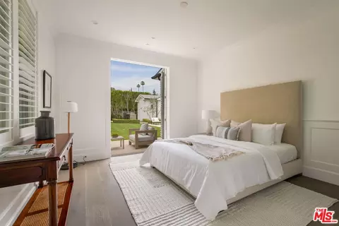 Bedroom - 4476 Libbit Ave, Encino, CA 91436 photo 5 of 5