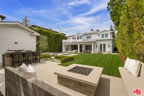 Exterior - 4476 Libbit Ave, Encino, CA 91436 photo 4 of 7