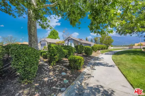 11698 Mount Baker Ct, Rancho Cucamonga, CA 91737 photo 4