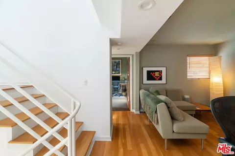2008 Alberta Ave, Venice, CA 90291 photo 14