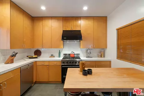 2008 Alberta Ave, Venice, CA 90291 photo 10