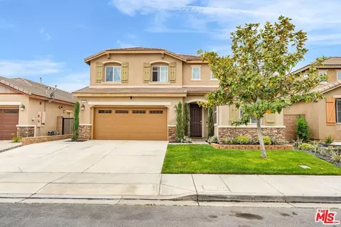 7904 Lemon Pepper Ave, Fontana, CA 92336