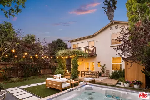 630 Brooks Ave, Venice, CA 90291