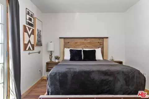 Bedroom - 548 Spruce Ln, Sugarloaf, CA 92386 photo 1 of 2