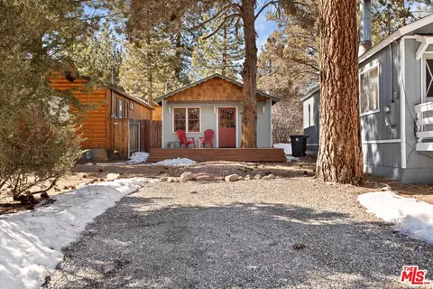 Exterior - 548 Spruce Ln, Sugarloaf, CA 92386 photo 3 of 3