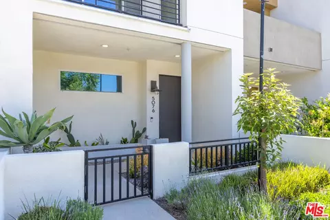 5076 Long Beach Blvd, Long Beach, CA 90805
