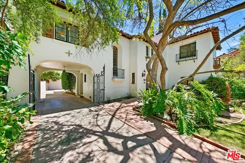 1051 Hillcroft Rd, Glendale, CA 91207