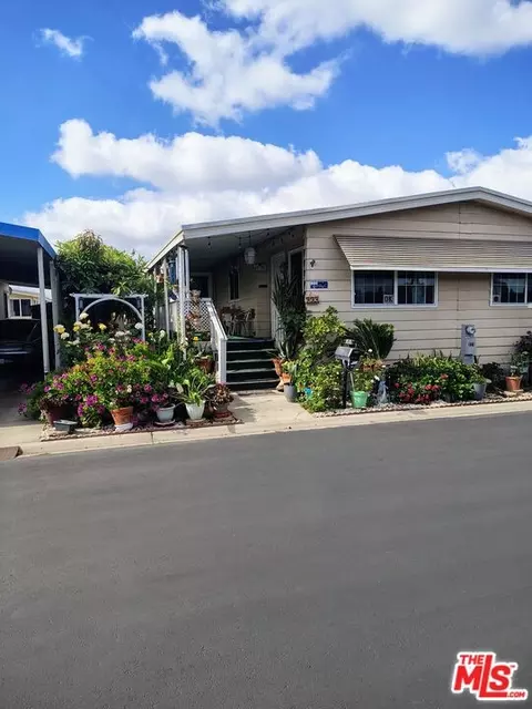 1201 W Valencia Dr #223, Fullerton, CA 92833