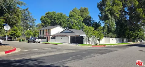 5509 Oakdale Ave, Woodland Hills, CA 91364