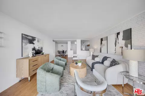 601 E Del Mar Blvd #506, Pasadena, CA 91101 photo 2