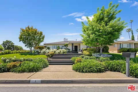 1 N Altura Rd, Arcadia, CA 91007