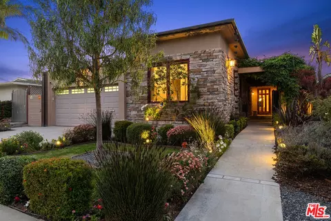 6363 Nancy St, Los Angeles, CA 90045