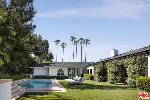 4330 Grimes Pl, Encino, CA 91316