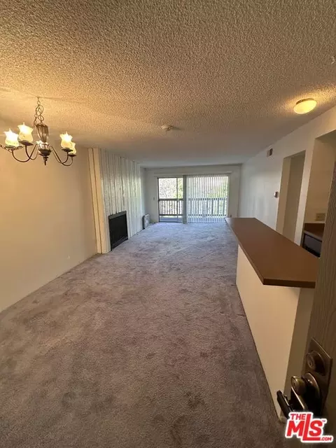 8316 Raintree Cir, Culver City, CA 90230