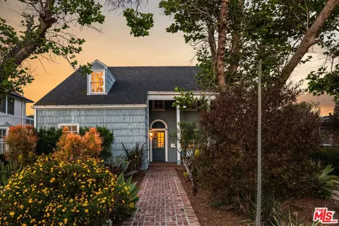 2520 7th Ave, Los Angeles, CA 90018