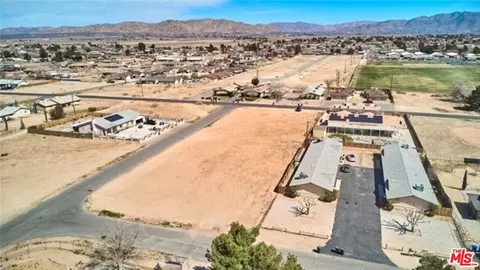 0 Straight Arrow Rd, Apple Valley, CA 92307 photo 4