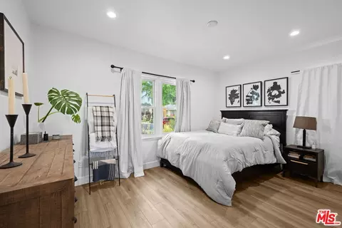 6311 Colbath Ave, Van Nuys, CA 91401 photo 7