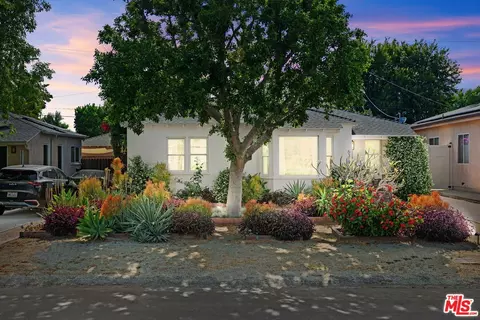 6311 Colbath Ave, Van Nuys, CA 91401